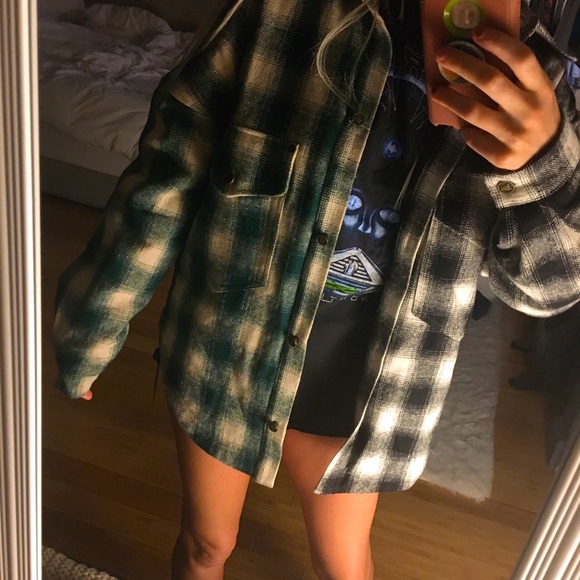 Jagger and stone plaid shacket - Picture 4 of 4